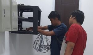 server semarang